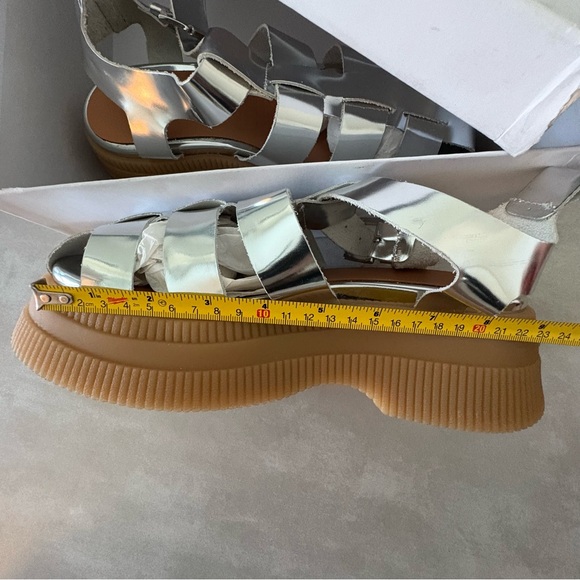 👡 GANNI Silver Strappy Sandals – EU 39 / US 8.5 – Rare Discontinued - Picture 9 of 9